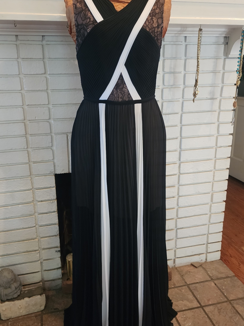 BCBGMaxAzria Black and White Pleated Lace-Panel Maxi Gown
